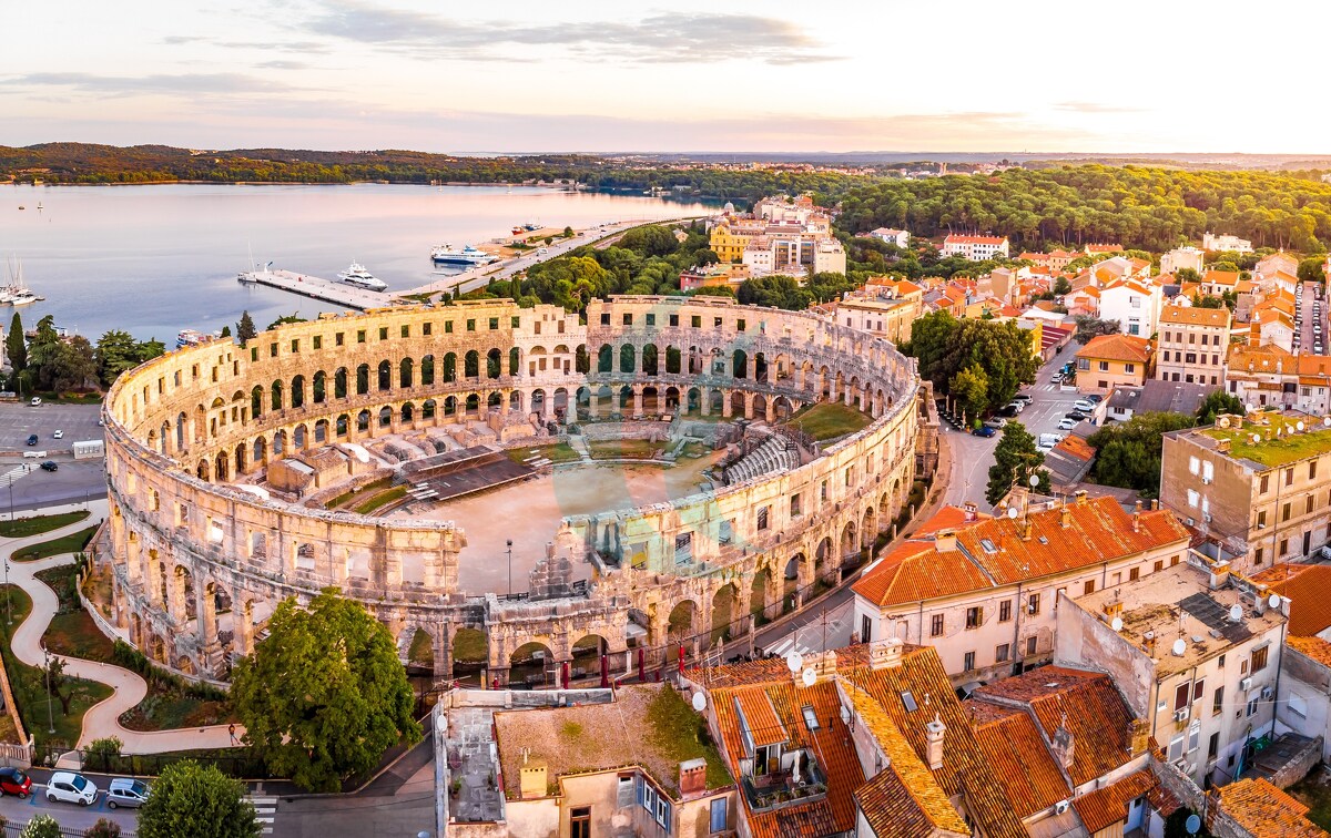 Amphitheater von Pula