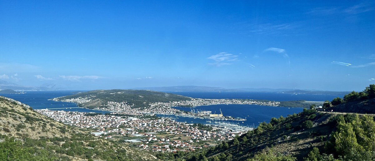 Trogir und seine geschützte Hafenlage