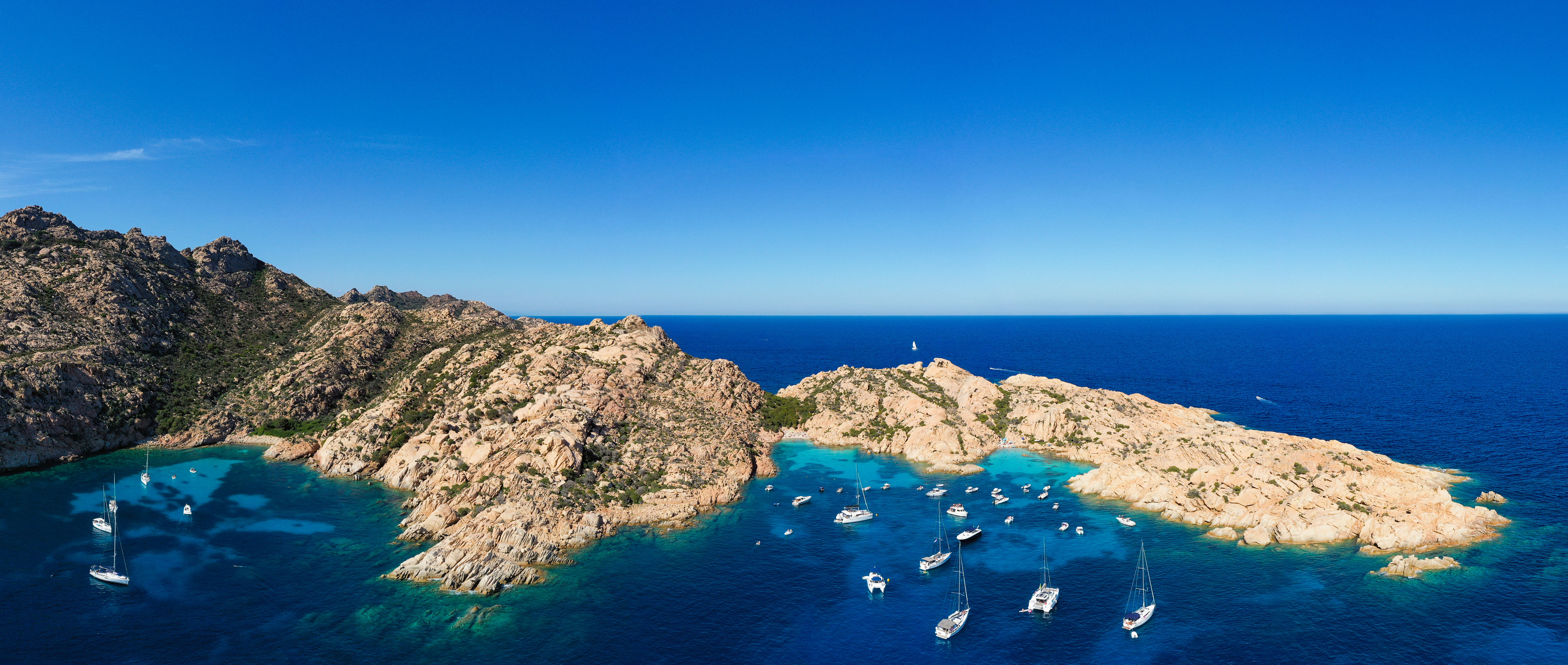 Cala Coticcio, Sardinien / Italien Adobe Stock- Travel Wild